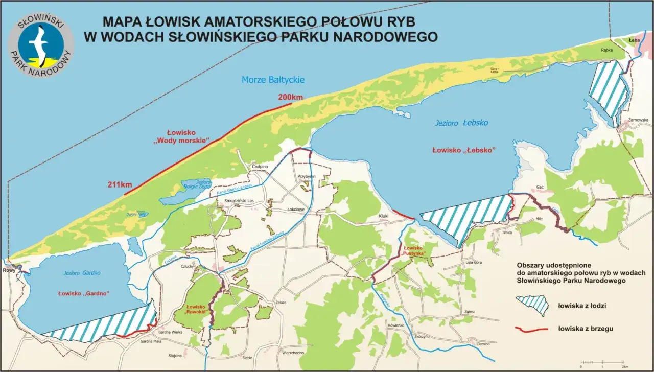 Mapa Słowińskiego Parku Narodowego z zaznaczonymi łowiskami. Gdzie na ryby? Znajdziesz tu łowiska morskie, jeziora Łebsko i Gardno, a także tereny do wędkowania z łodzi i brzegu.